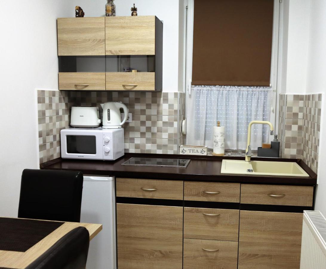 Wolf House Apartman زالاجيرسيج المظهر الخارجي الصورة