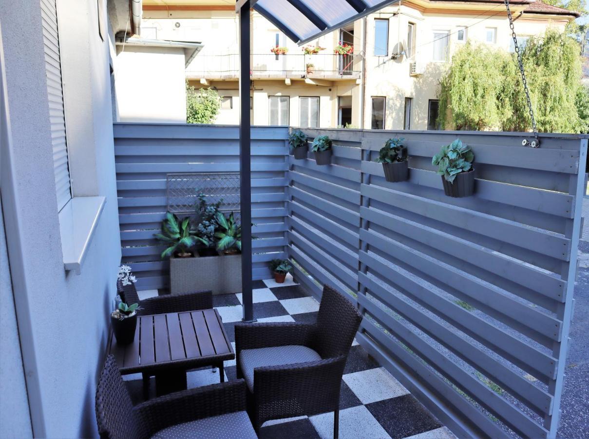 Wolf House Apartman زالاجيرسيج المظهر الخارجي الصورة