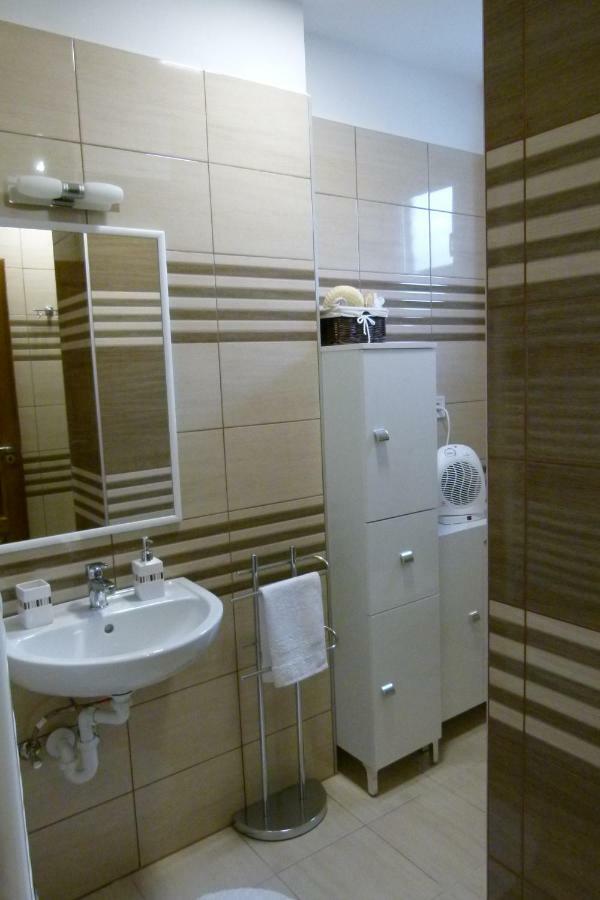Wolf House Apartman زالاجيرسيج المظهر الخارجي الصورة